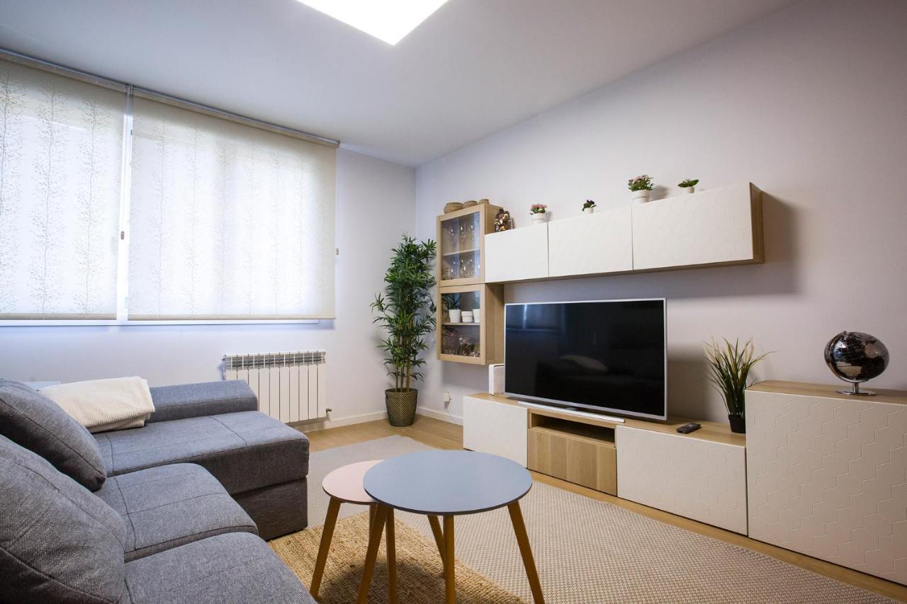 Zalbidea Apartamentos Nuevos Con Garaje Y Wifi Bilbao Buitenkant foto